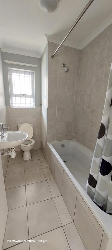 To Let 2 Bedroom Property for Rent in Heideveld Western Cape